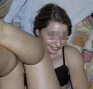 grosse salope goulue cherche un jh bien monté à Asnières-sur-Seine