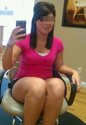 salope sexy à Tours pour une pipe profonde