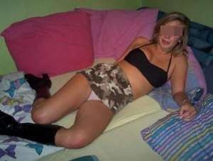 salope désire se faire baiser et gicler sur la gueule à Issy-les-Moulineaux