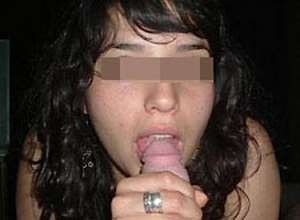 petite salope très soumise qui veut sucer un mec à Le Havre